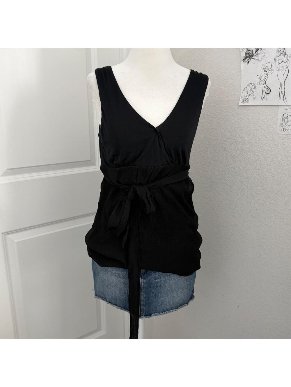 Banana Republic babydoll black tie back blouse